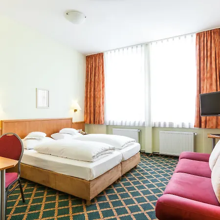 Hotell Mercure Center 3*