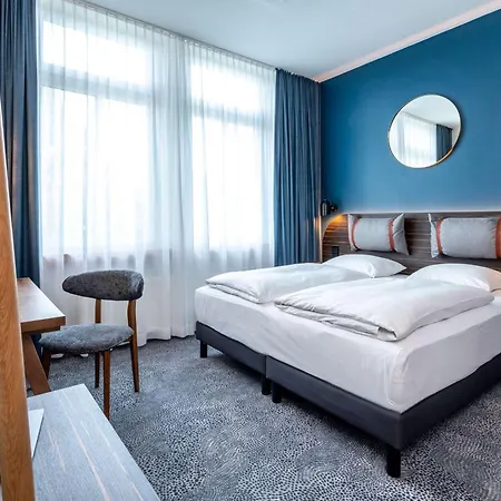 Mercure Center Hotel